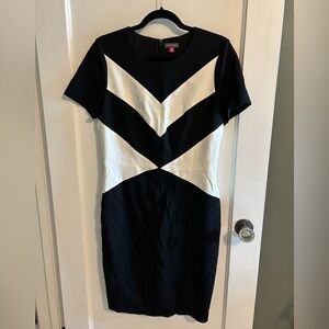 Vince Camuto short sleeve business dress